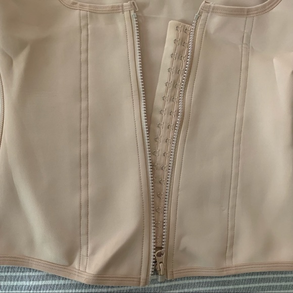 Nebility Waist Trainer - Picture 4 of 6